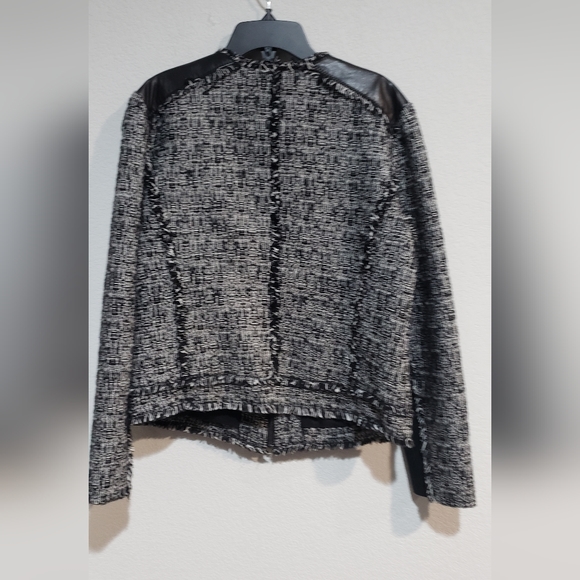 Rebecca Taylor Mixed Media Tweed Fringe Blazer with Lamb leather Trim, Size 10 - Picture 7 of 9